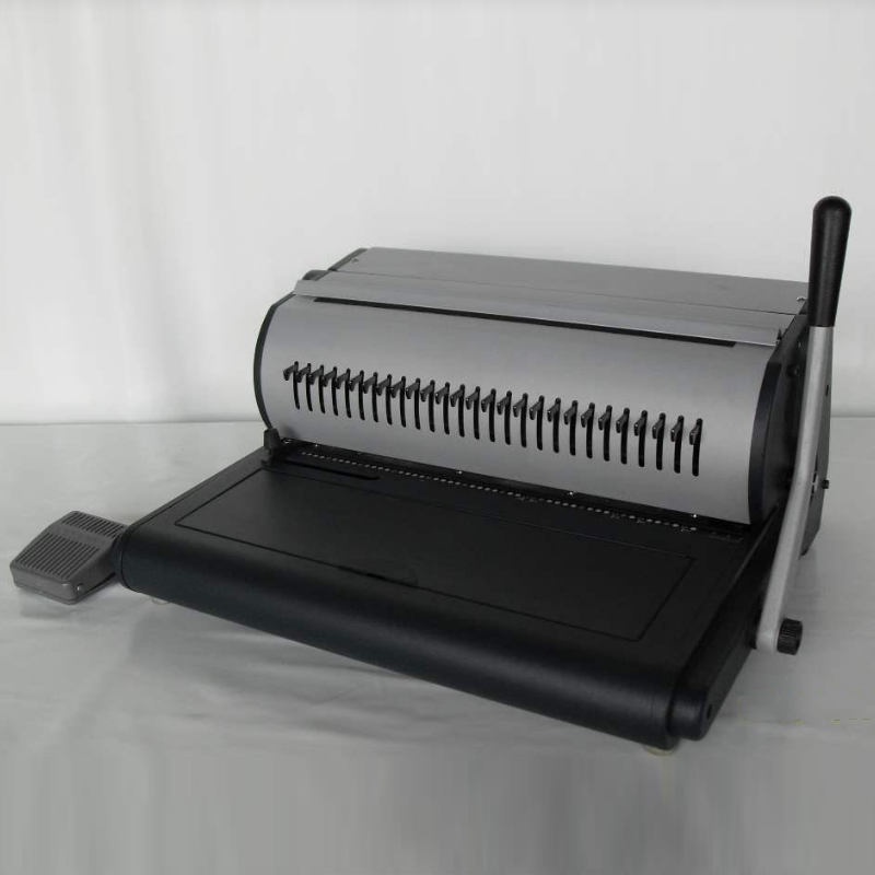 TCC-3100E (3:1)電動鐵圈釘裝機 (台灣製造)